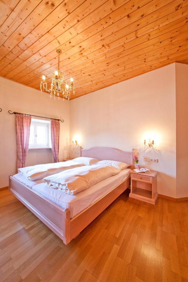 Hotel Tyrol Ora / Auer Zewnętrze zdjęcie